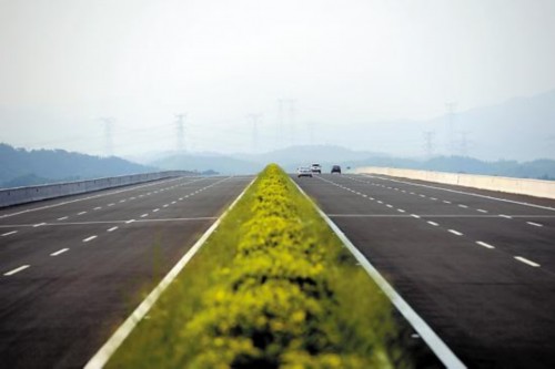 广东：清远今年将再投71.7亿建筑高速公路